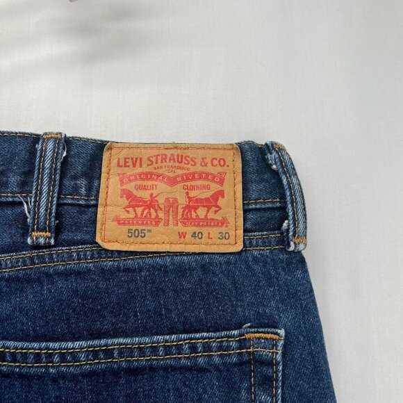 LEVI'S Jeans Mens 40x30 505 Regular Fit Straight Leg Dark Washed Denim Blue - Picture 7 of 10